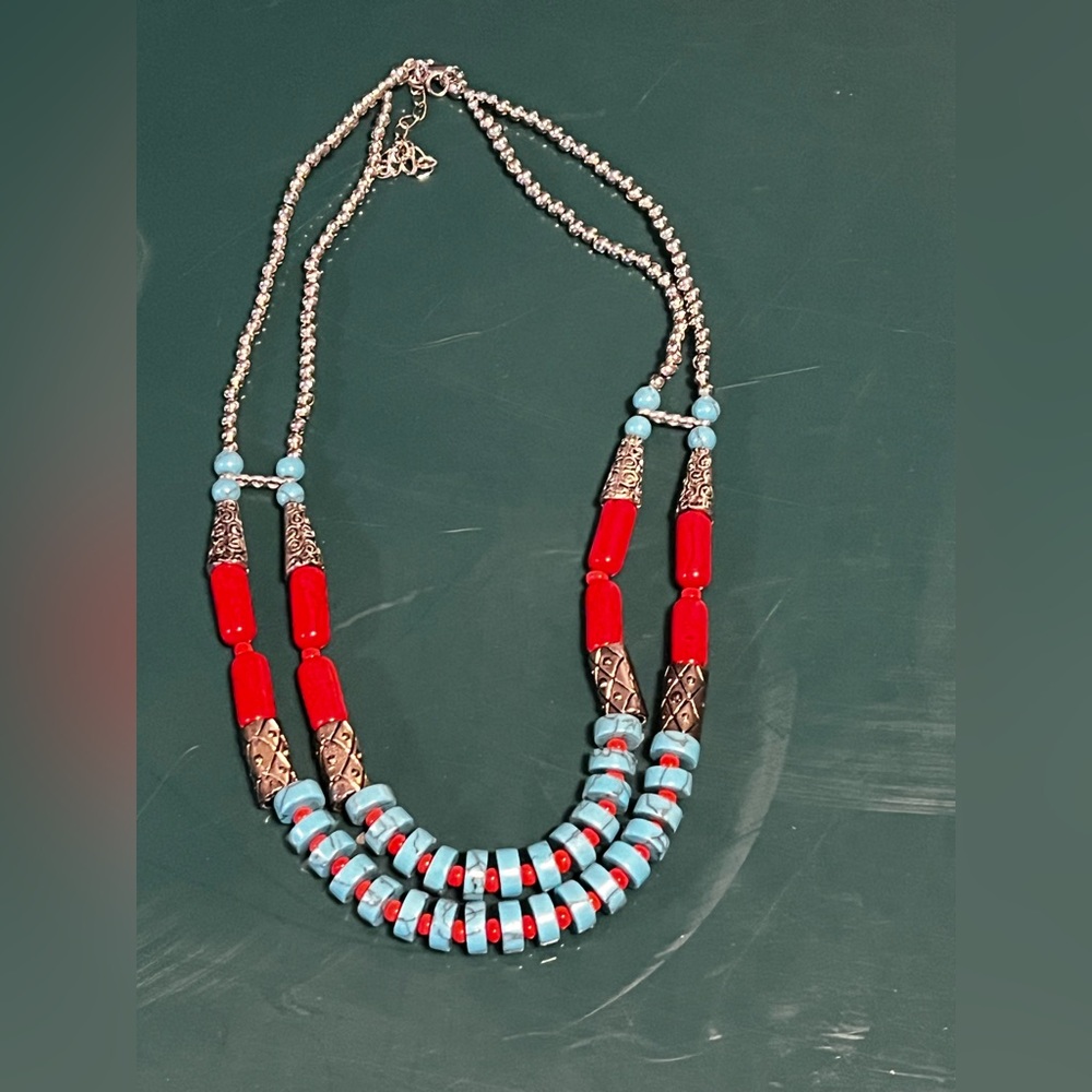 Vibrant Red and Blue Beaded Necklace Set - Picture 6 of 6
